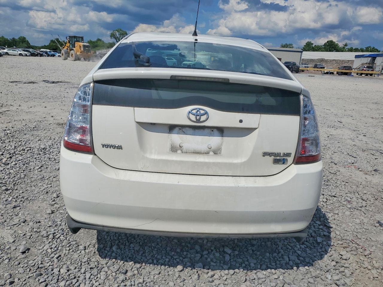 2007 TOYOTA PRIUS BASE photo 11
