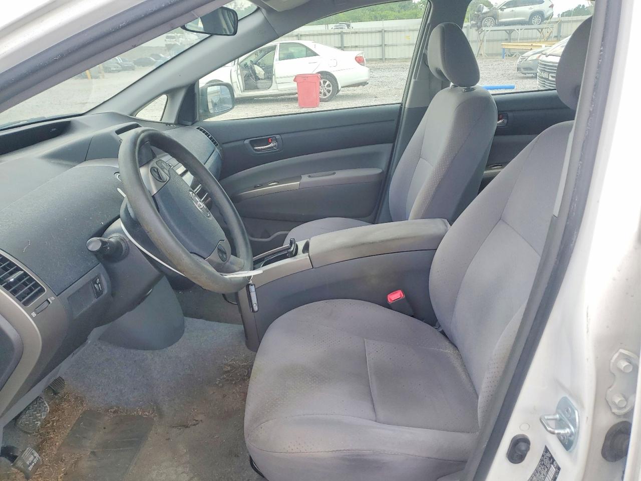 2007 TOYOTA PRIUS BASE photo 13