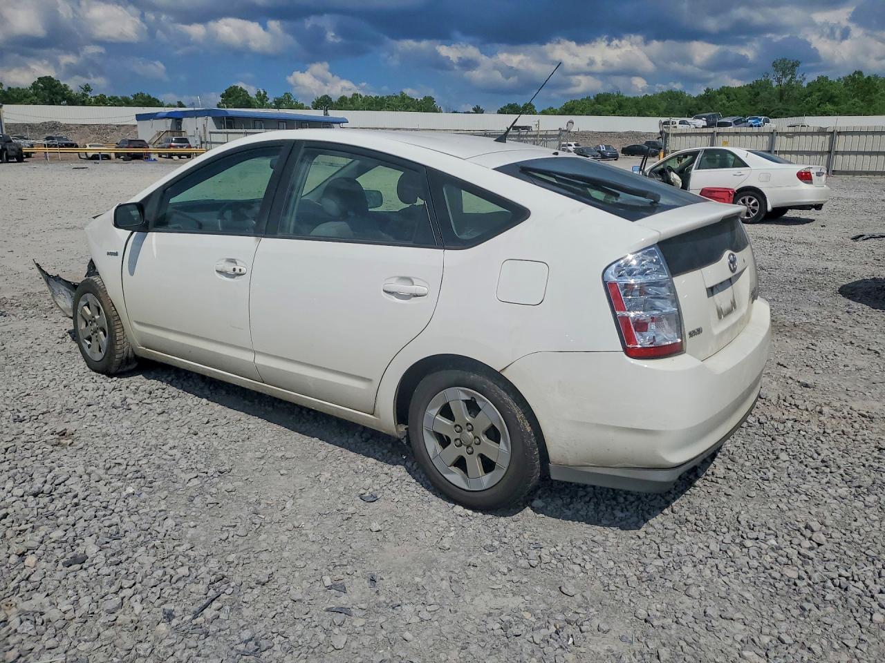 2007 TOYOTA PRIUS BASE photo 3