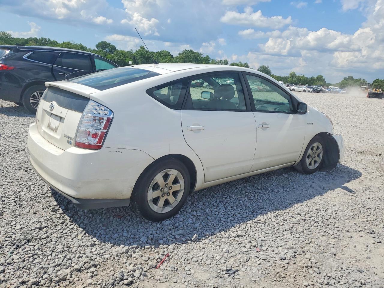 2007 TOYOTA PRIUS BASE photo 5