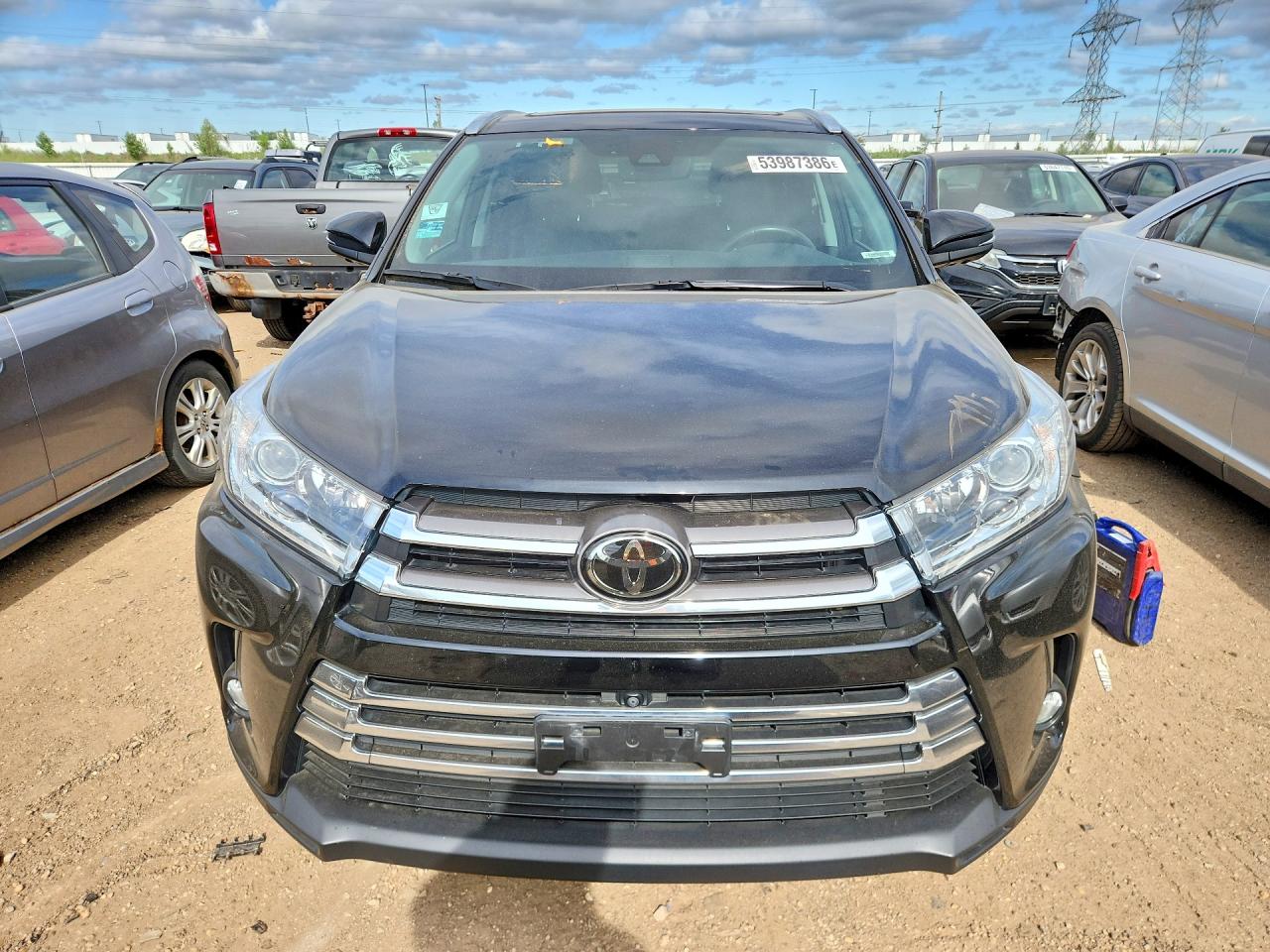 2018 TOYOTA HIGHLANDER LIMITED PLATINUM photo 9