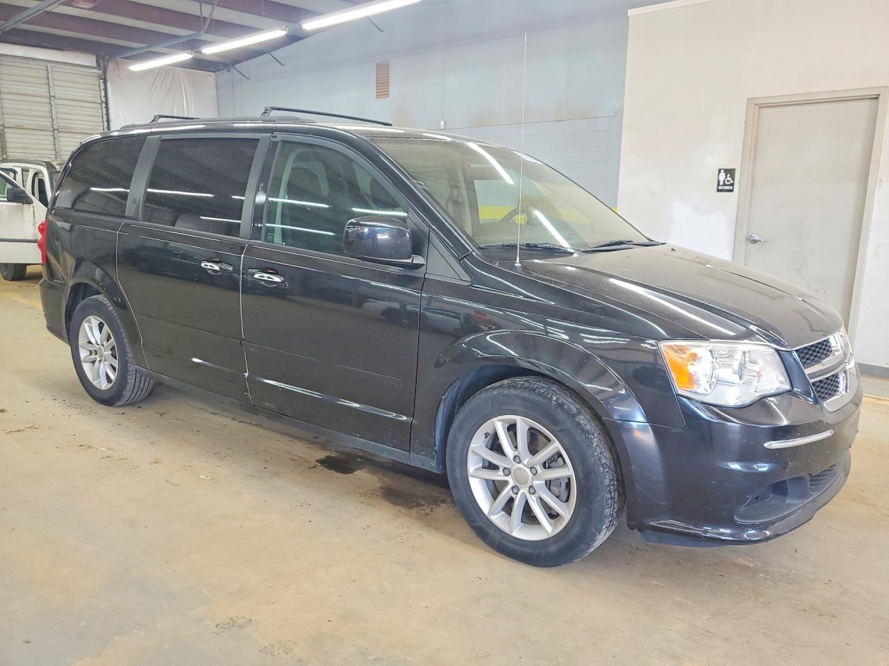 2015 DODGE GRAND CARAVAN SXT photo 7