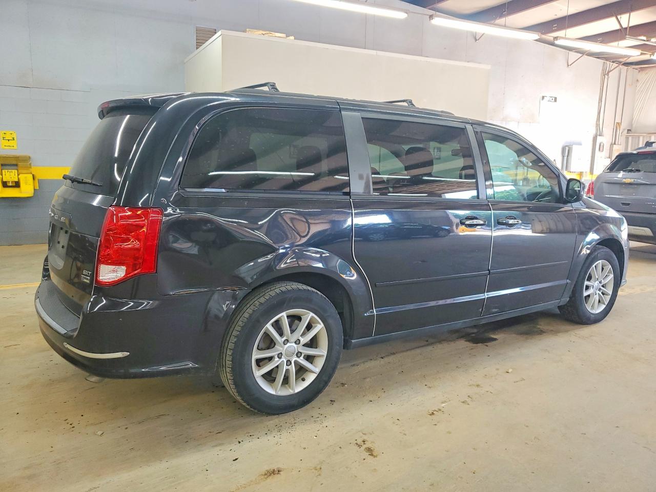 2015 DODGE GRAND CARAVAN SXT photo 5