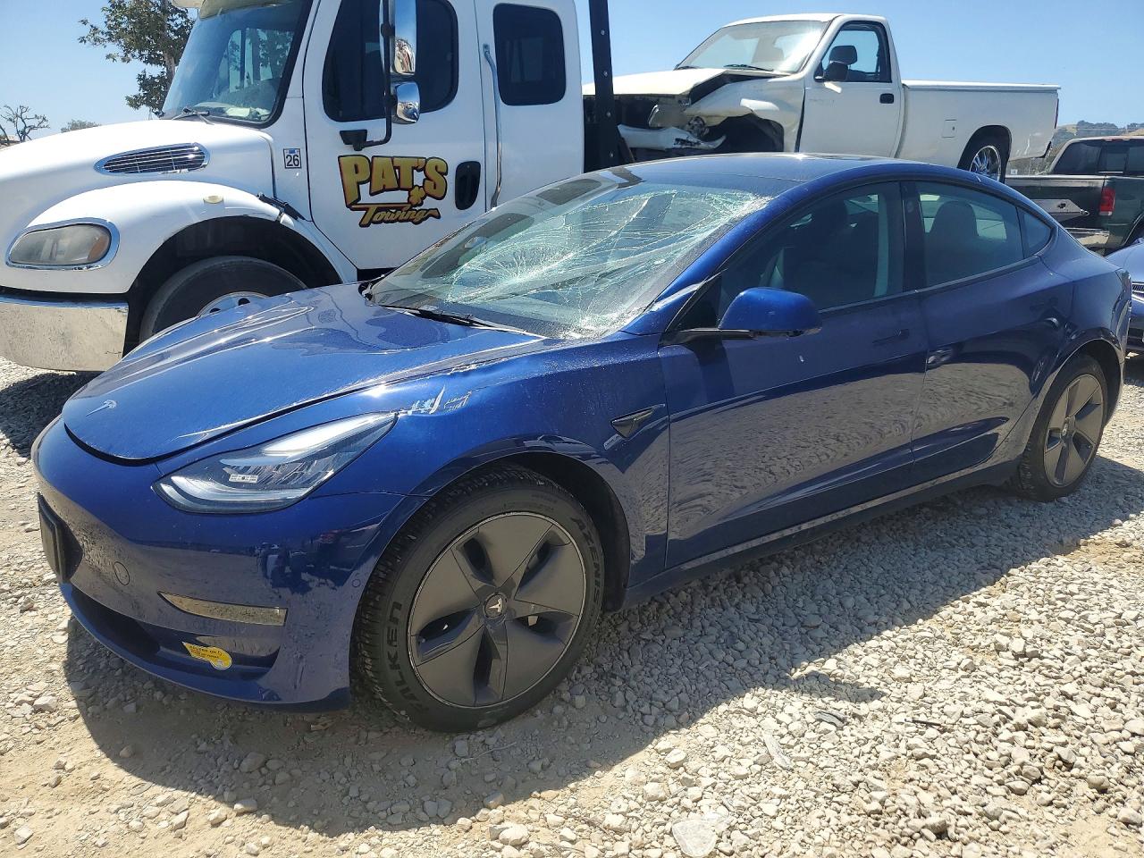2022 TESLA MODEL 3