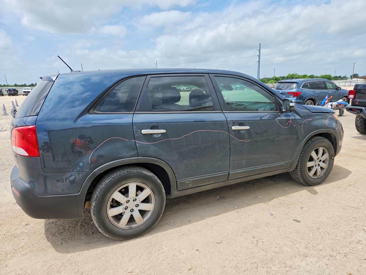 2012 KIA SORENTO LX photo 5