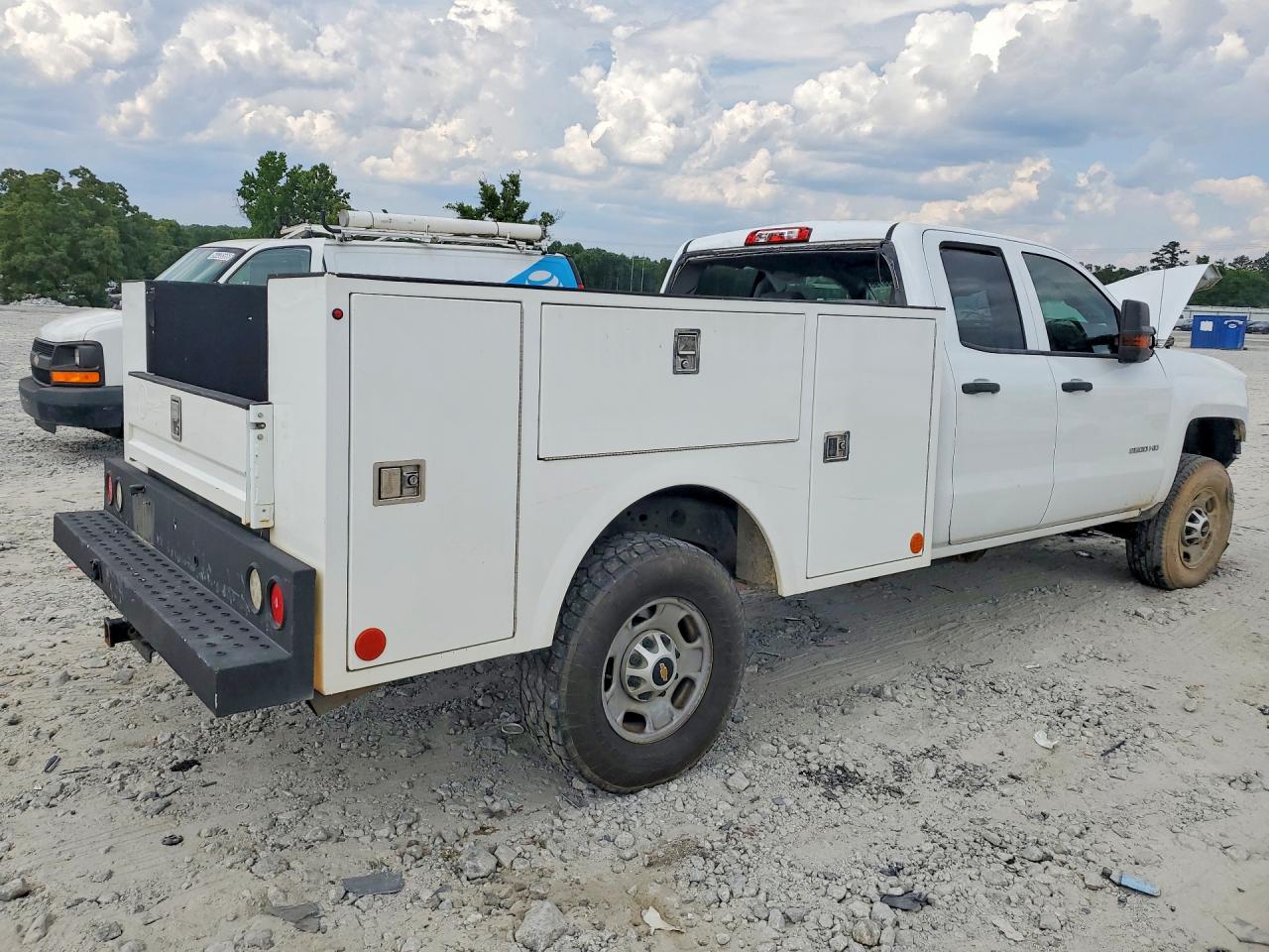 2019 CHEVROLET SILVERADO K2500 HEAVY DUTY photo 5