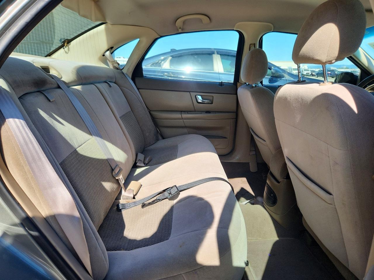 2003 FORD TAURUS SE photo 19