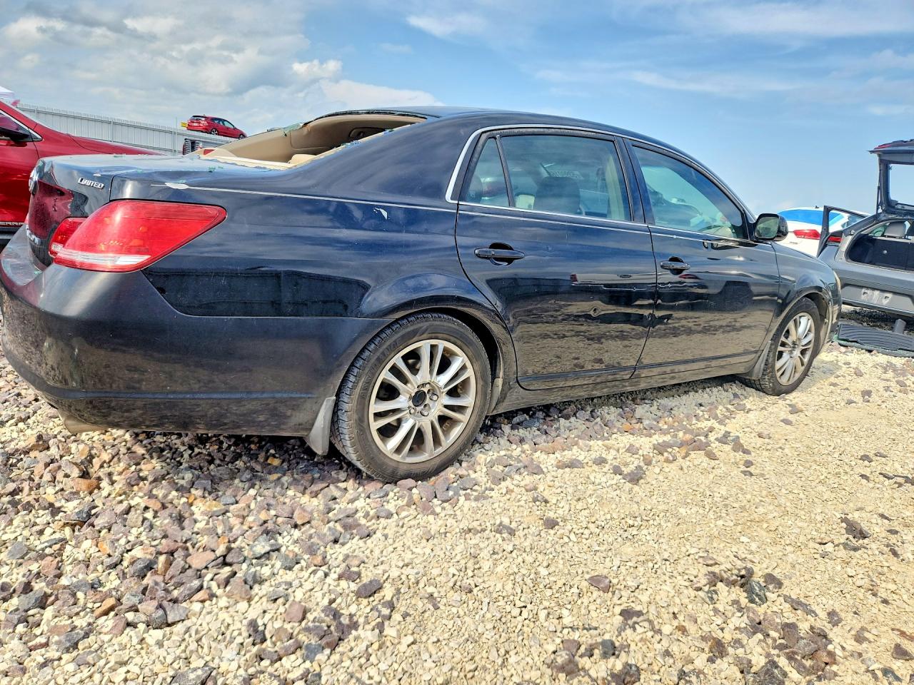 2005 TOYOTA AVALON LIMITED photo 7