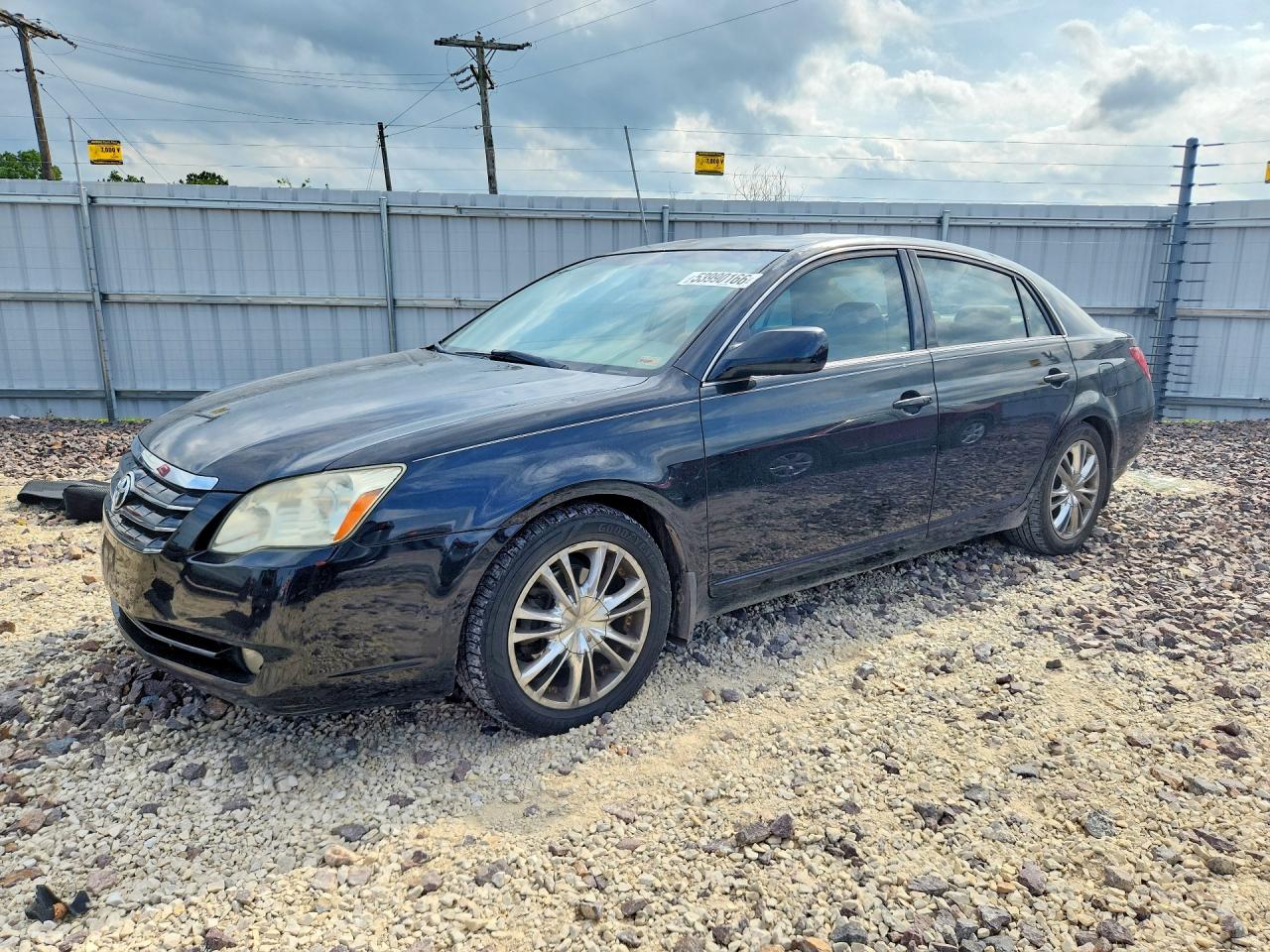2005 TOYOTA AVALON