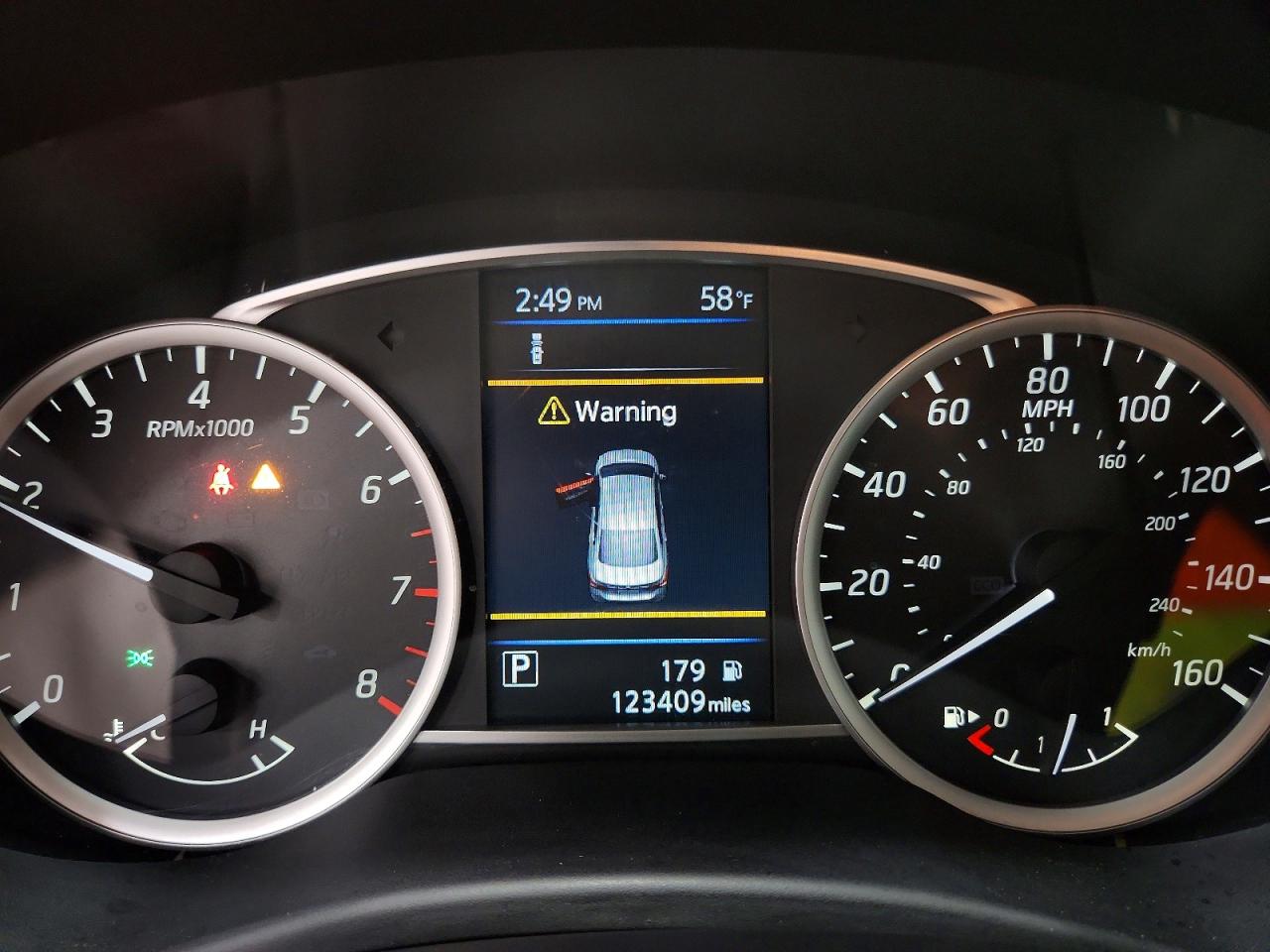 2019 NISSAN SENTRA S photo 25