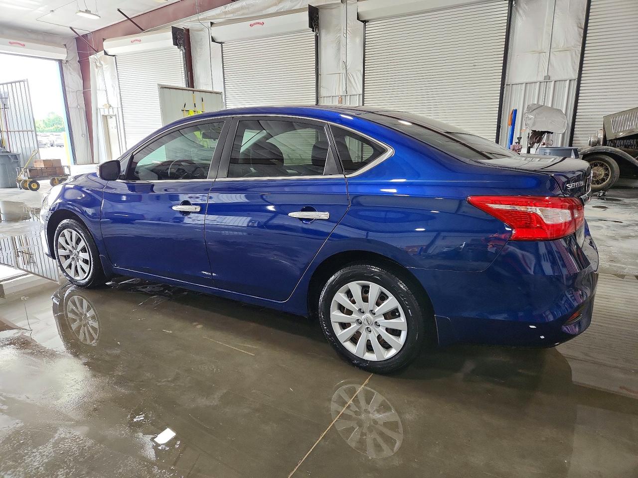 2019 NISSAN SENTRA S photo 4