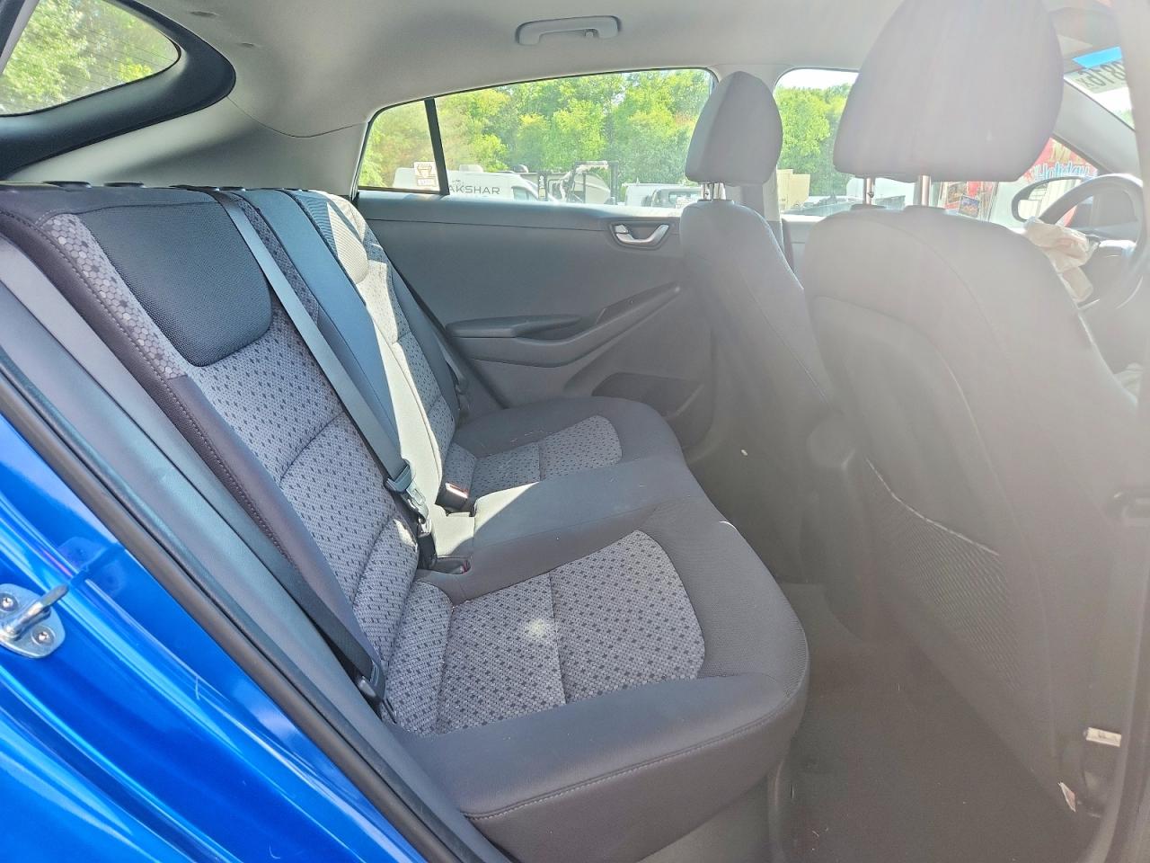 2017 HYUNDAI IONIQ BLUE photo 19