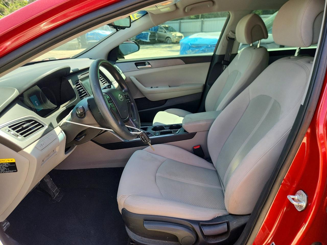 2017 HYUNDAI SONATA SE photo 13