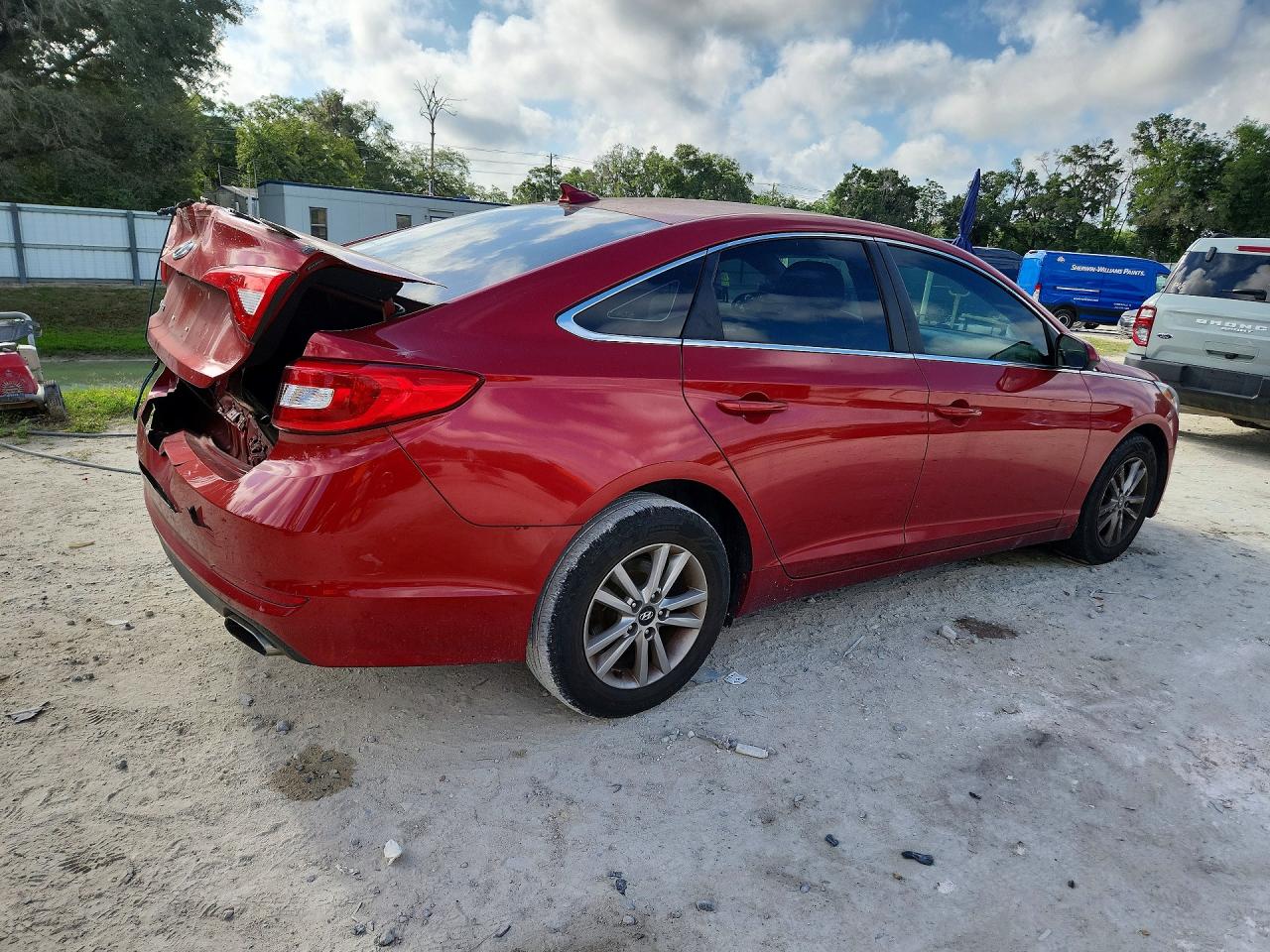 2017 HYUNDAI SONATA SE photo 5