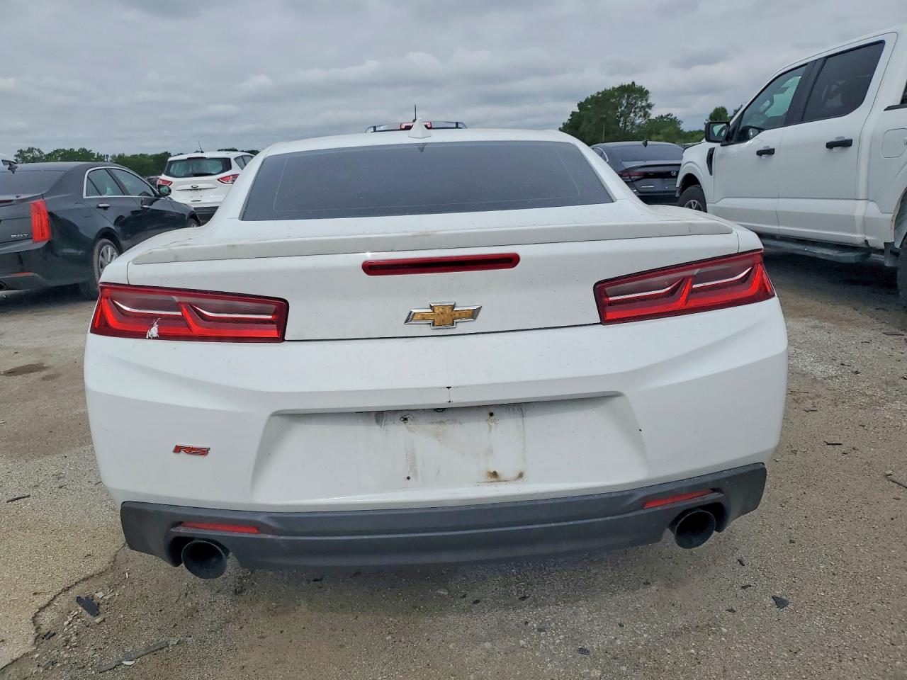 2017 CHEVROLET CAMARO LT photo 11