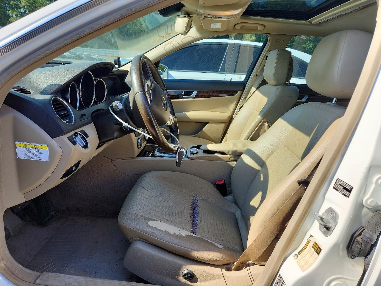 2013 MERCEDES-BENZ C 250 photo 13
