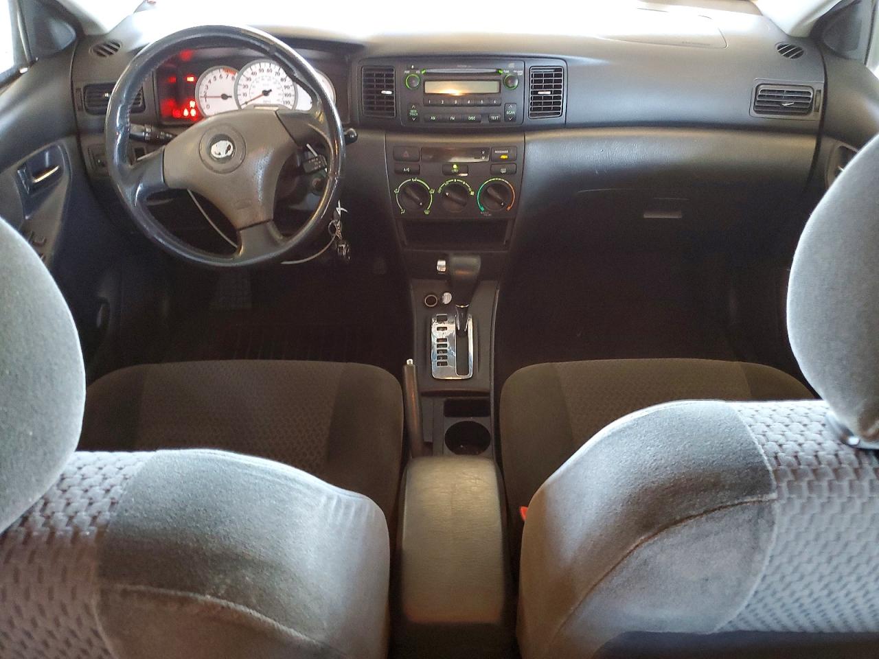 2005 TOYOTA COROLLA S photo 15