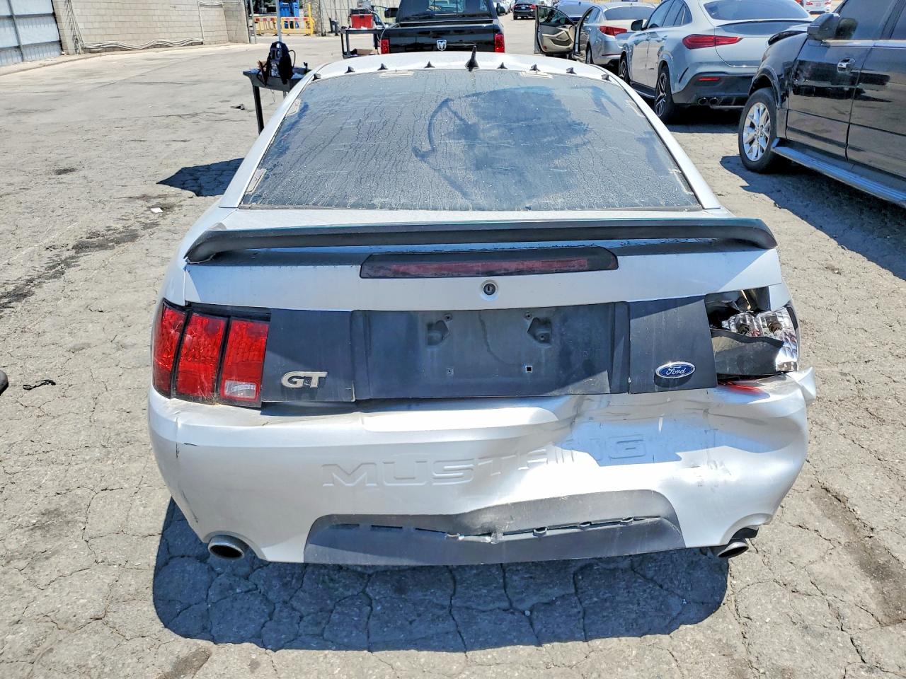 2003 FORD MUSTANG GT photo 11