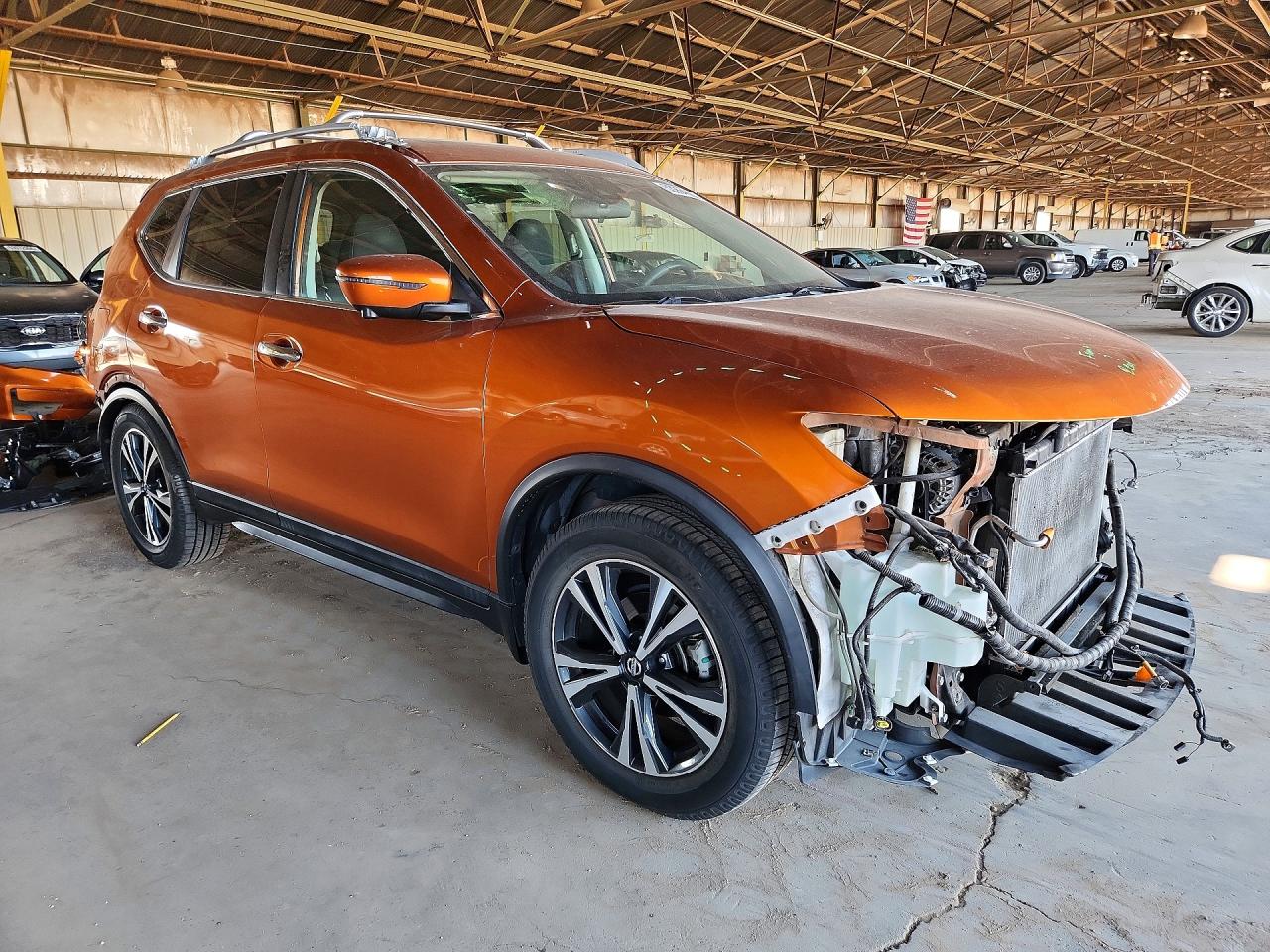 2020 NISSAN ROGUE SV photo 7