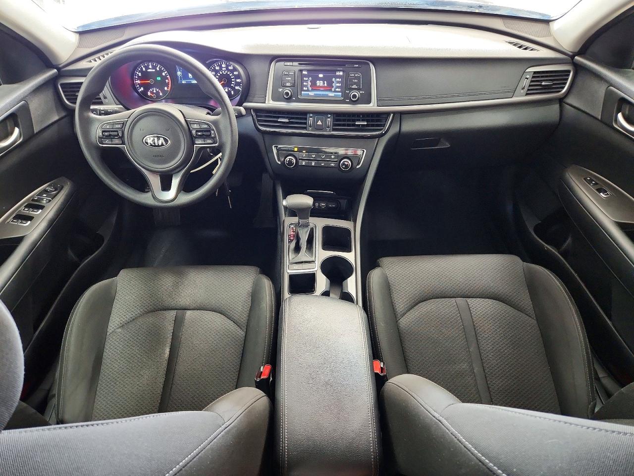 2016 KIA OPTIMA LX photo 22