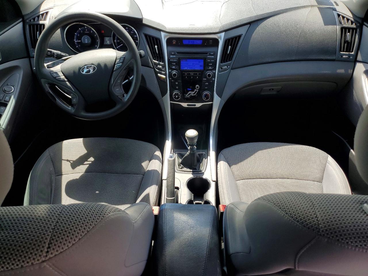 2012 HYUNDAI SONATA GLS photo 15