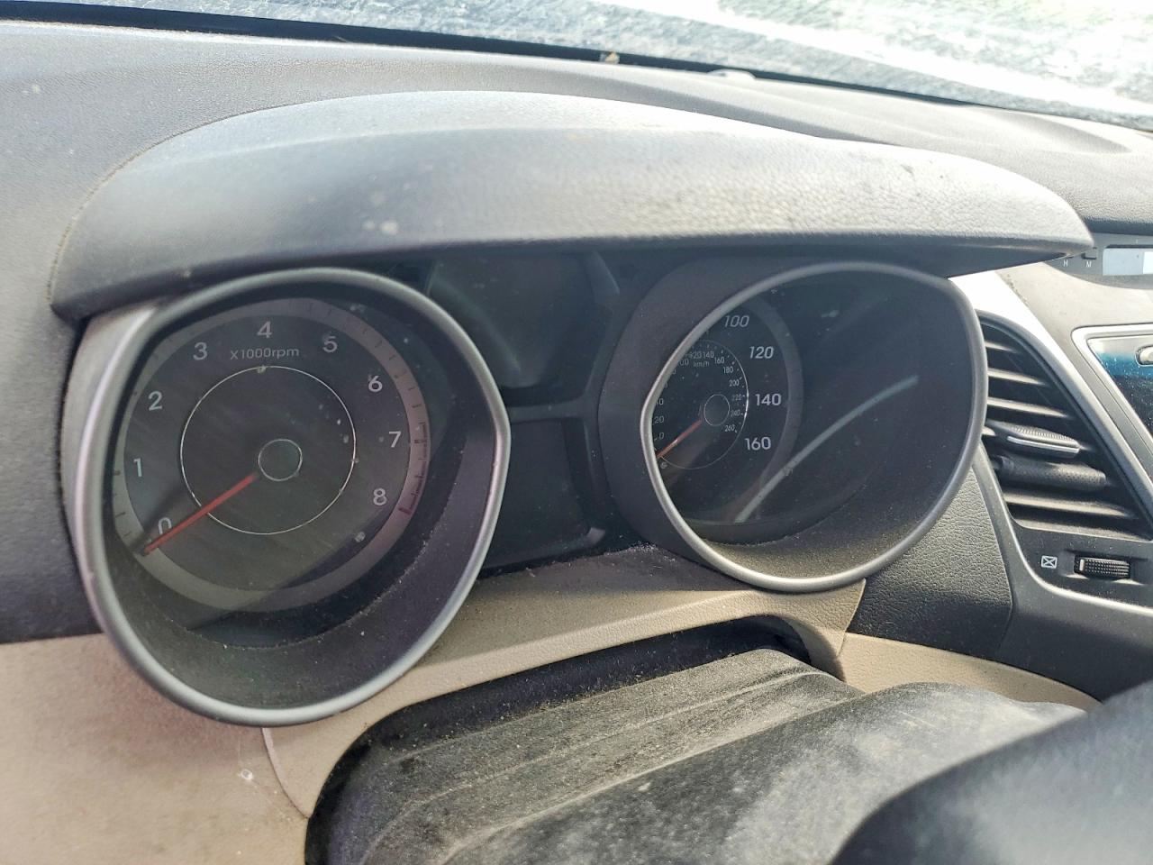 2015 HYUNDAI ELANTRA SE photo 17