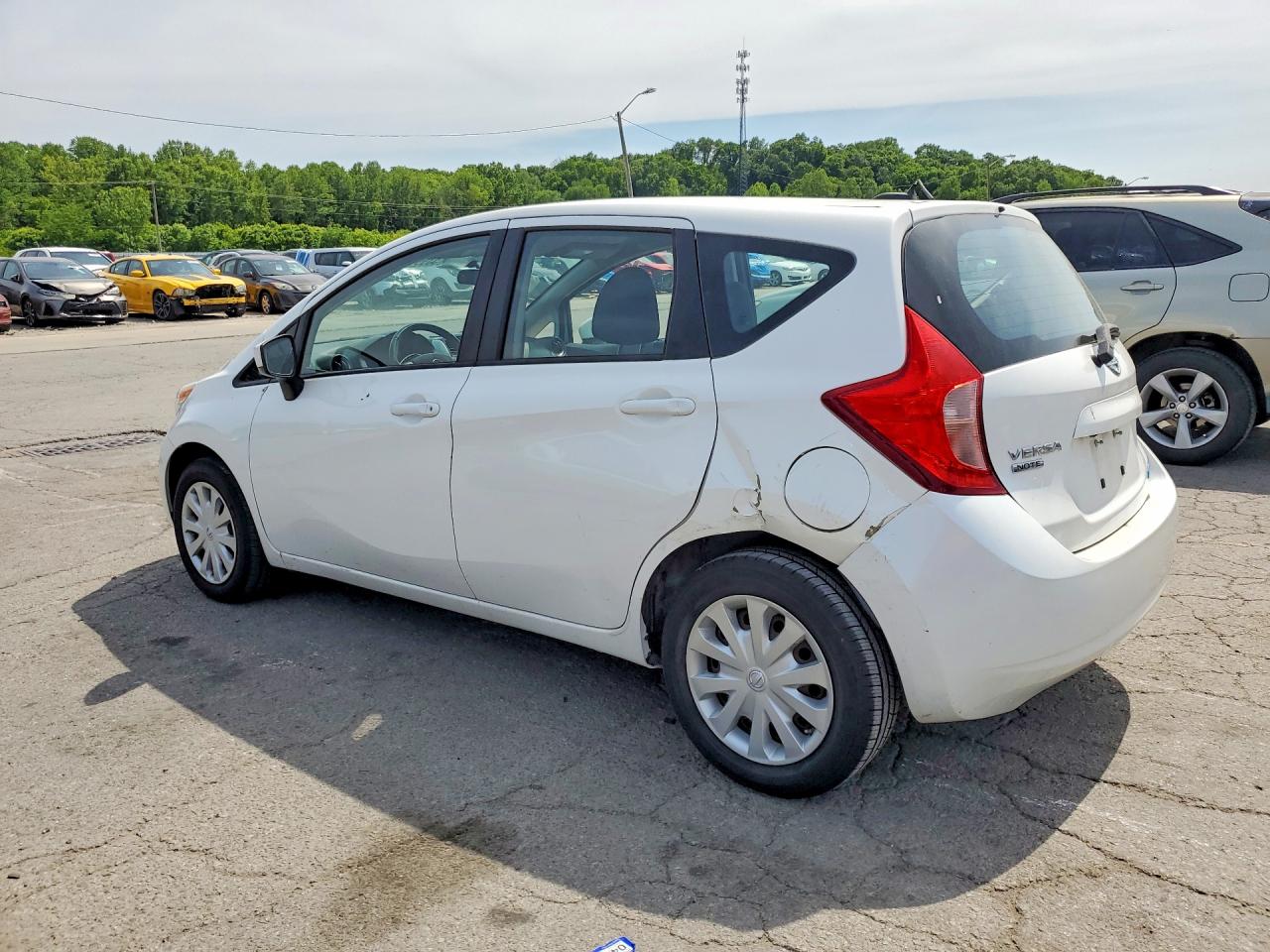 2016 NISSAN VERSA NOTE SV photo 3