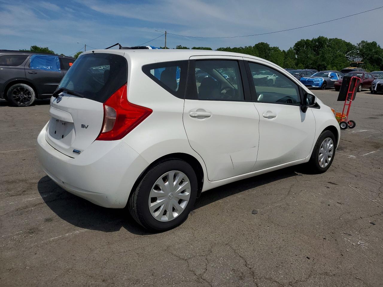 2016 NISSAN VERSA NOTE SV photo 5