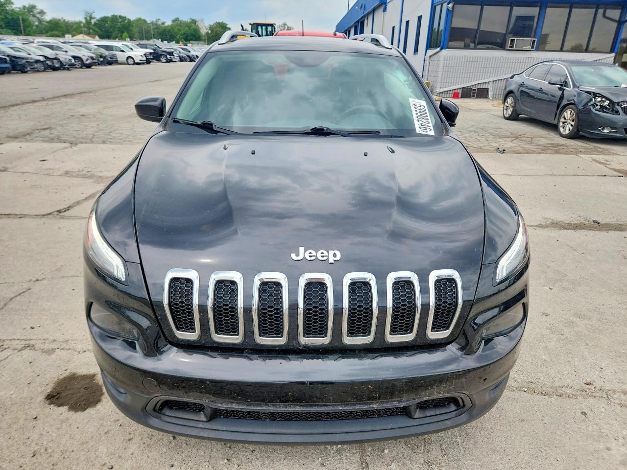 2015 JEEP CHEROKEE LATITUDE photo 9