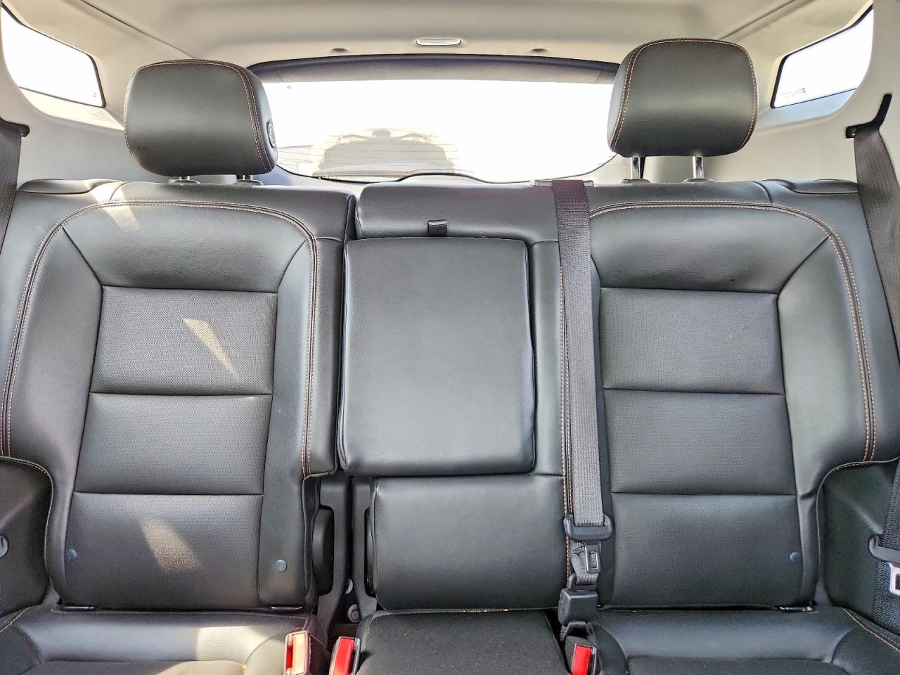 2018 GMC TERRAIN SLT photo 10