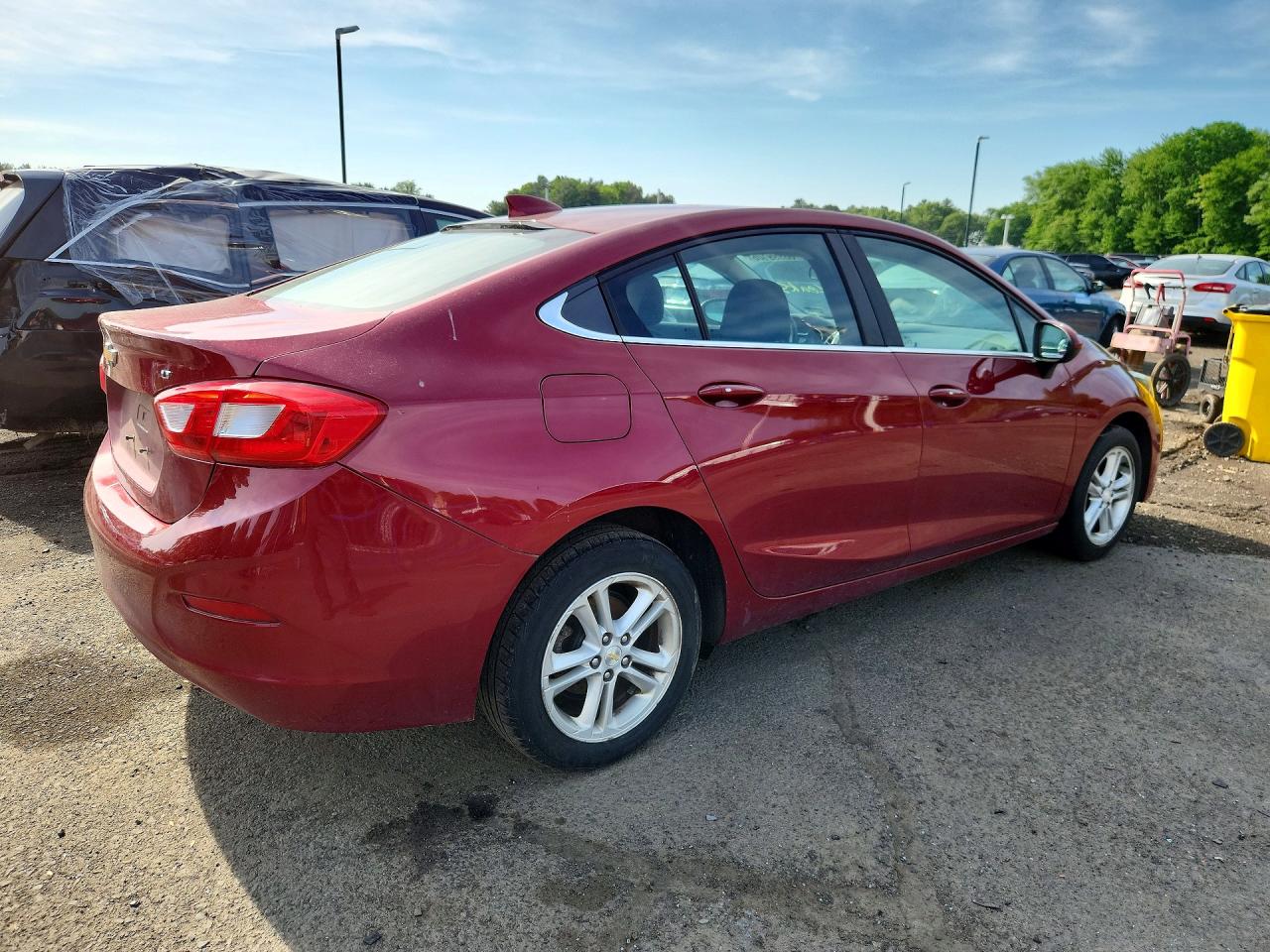 2017 CHEVROLET CRUZE LT photo 5