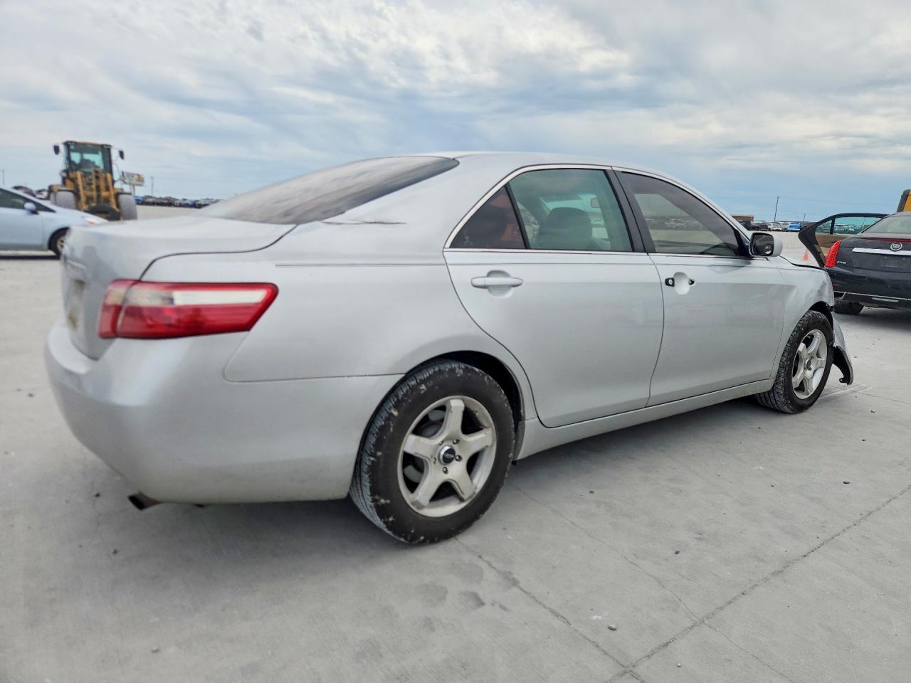 2009 TOYOTA CAMRY photo 7