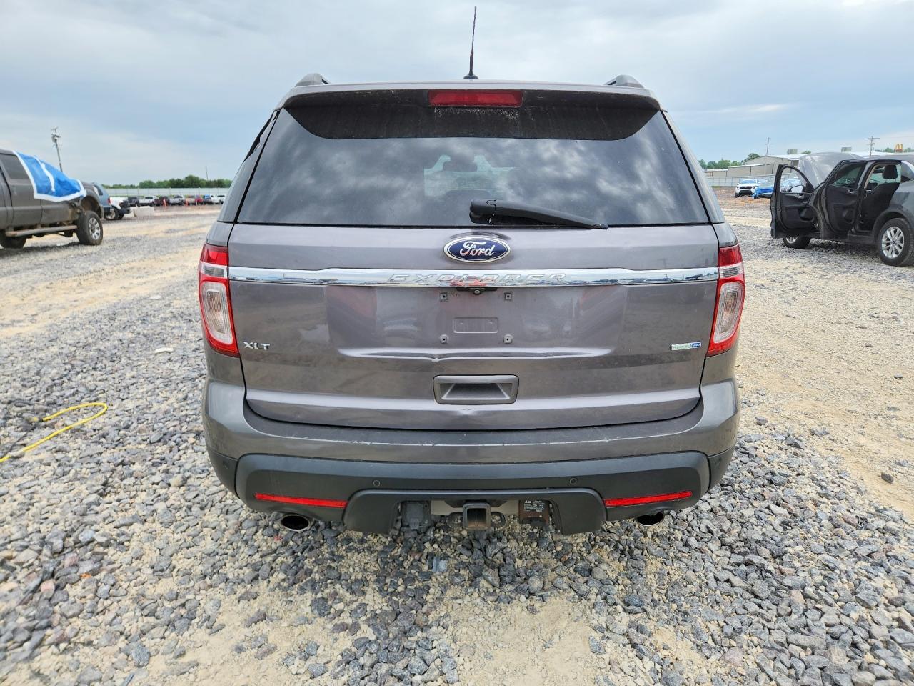 2014 FORD EXPLORER XLT photo 16