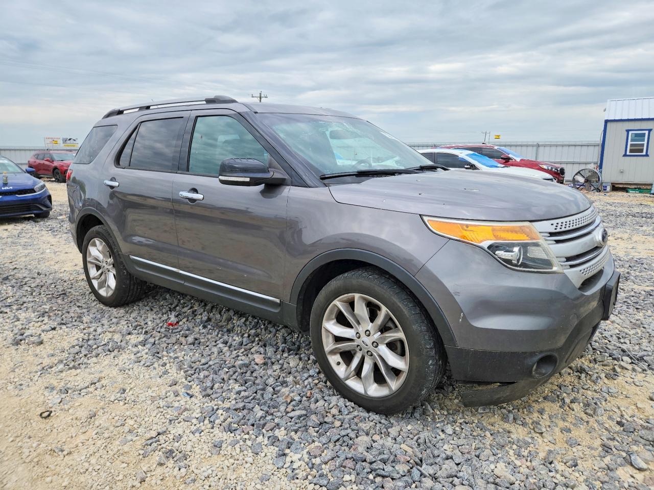 2014 FORD EXPLORER XLT photo 10