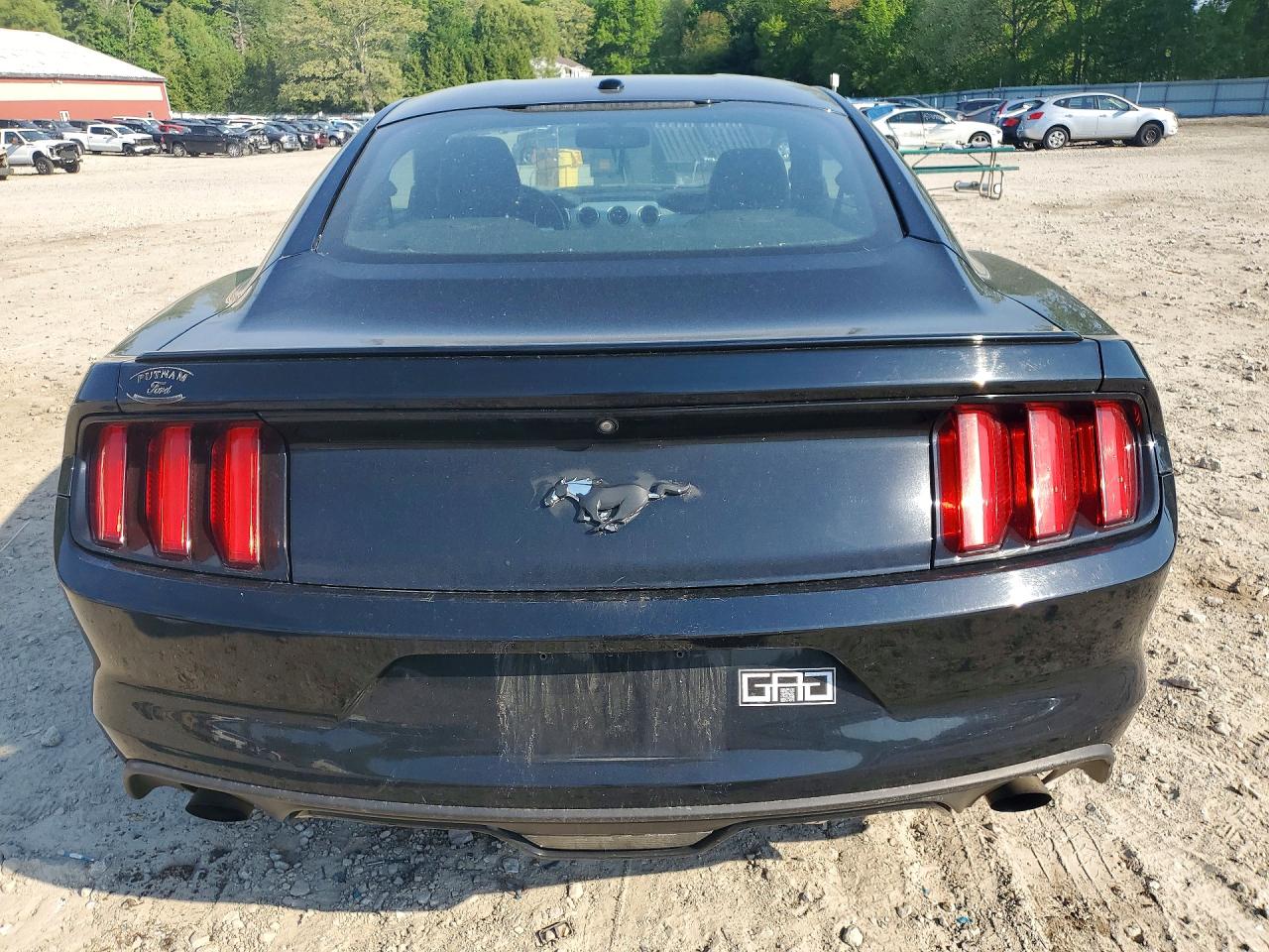 2017 FORD MUSTANG photo 16