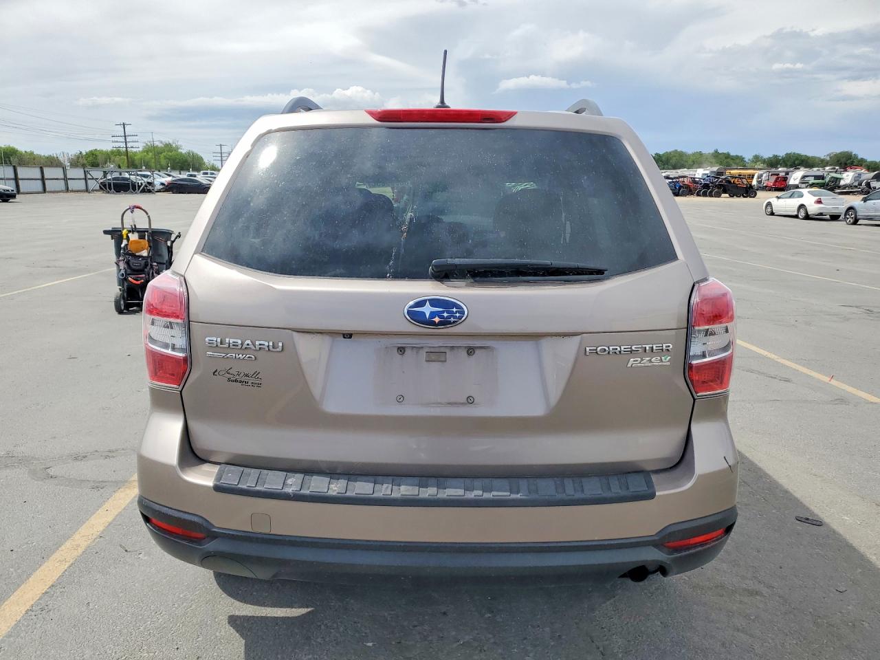 2015 SUBARU FORESTER 2.5I PREMIUM photo 11