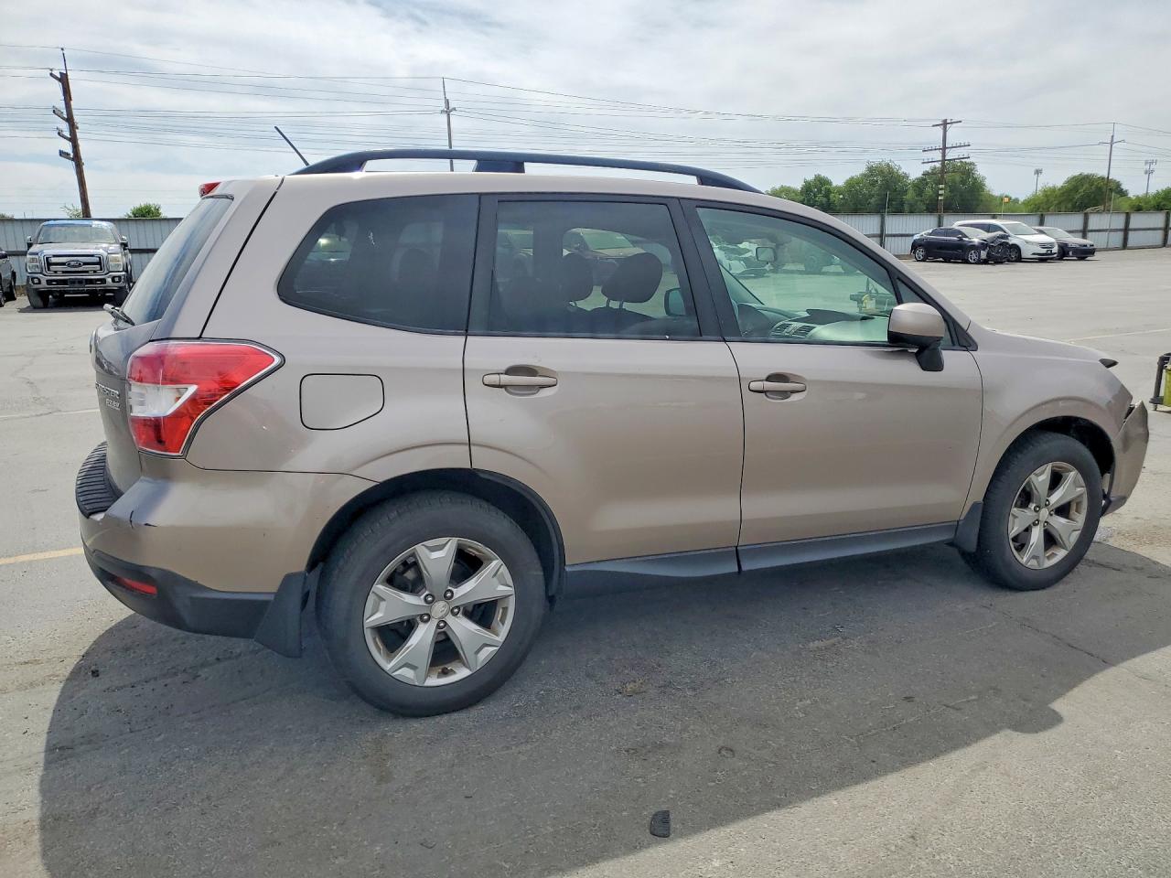 2015 SUBARU FORESTER 2.5I PREMIUM photo 5