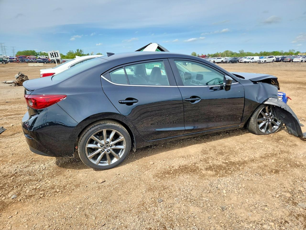 2018 MAZDA 3 TOURING photo 5