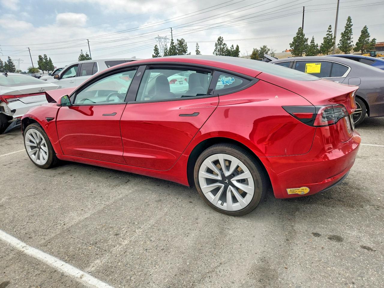 2022 TESLA MODEL 3 photo 3