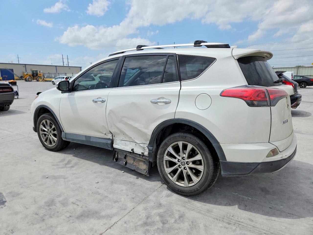 2016 TOYOTA RAV4 LIMITED photo 3