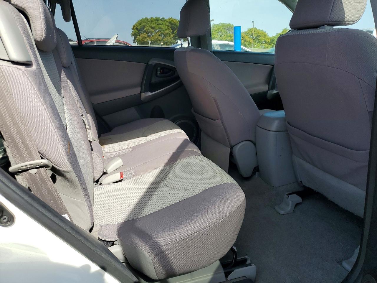 2008 TOYOTA RAV4 BASE photo 21