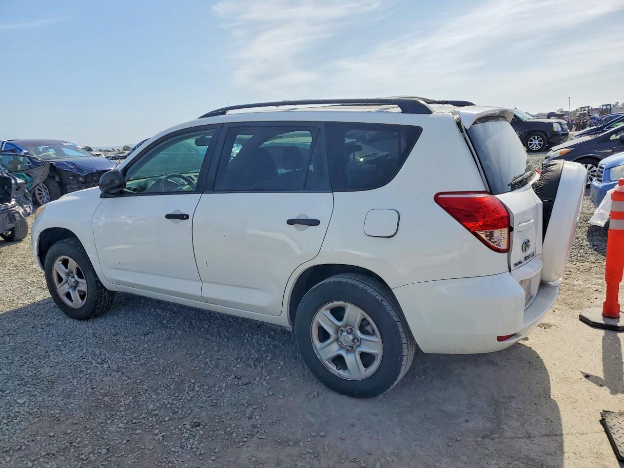 2008 TOYOTA RAV4 BASE photo 3