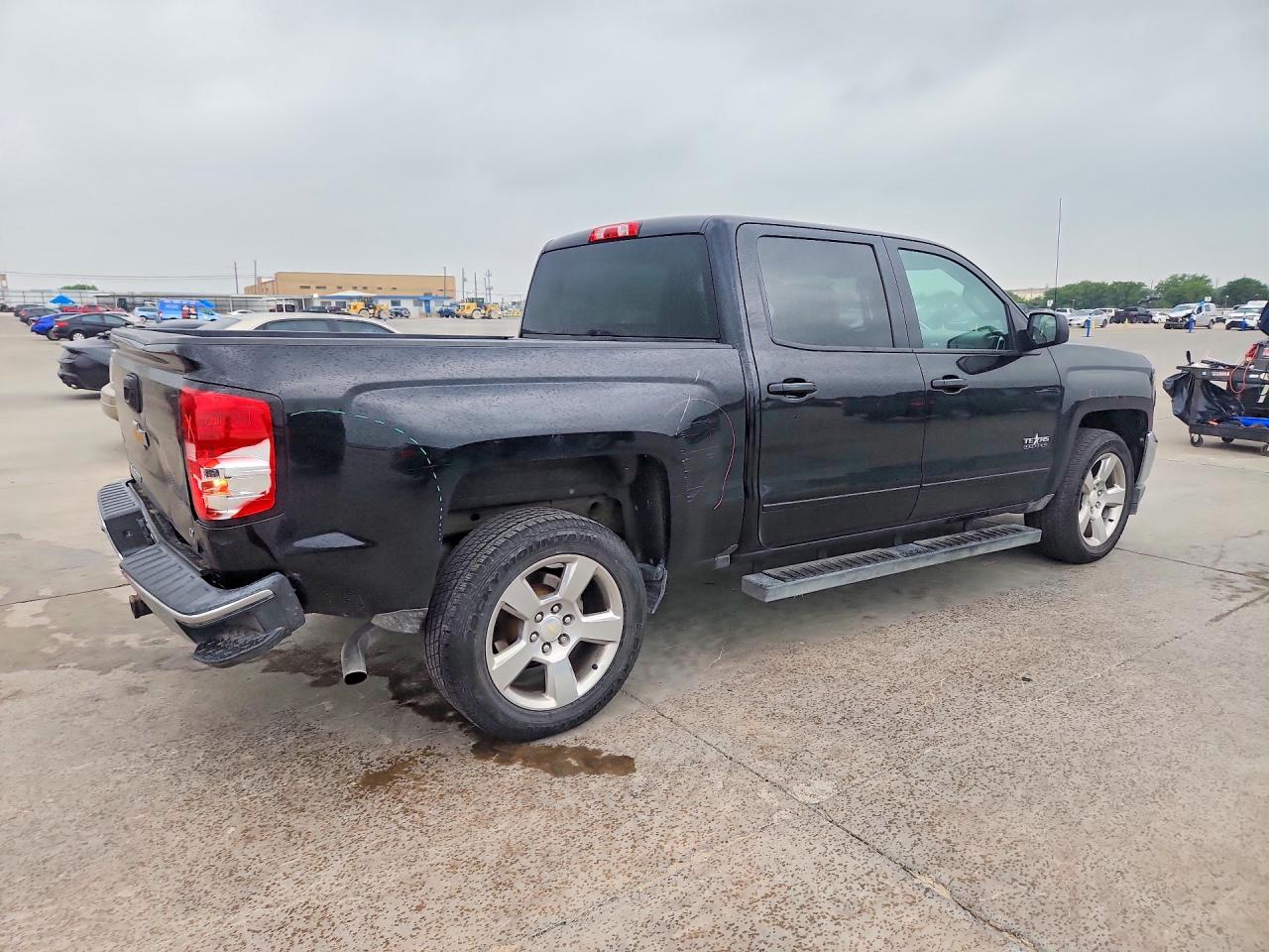 2017 CHEVROLET SILVERADO C1500 LT photo 5