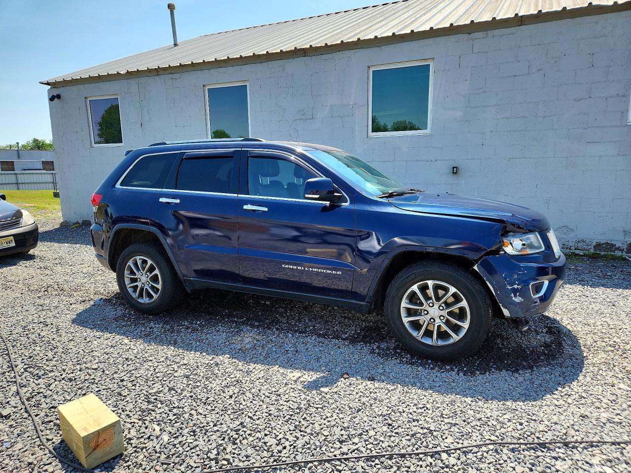 2014 JEEP GRAND CHEROKEE LIMITED photo 4
