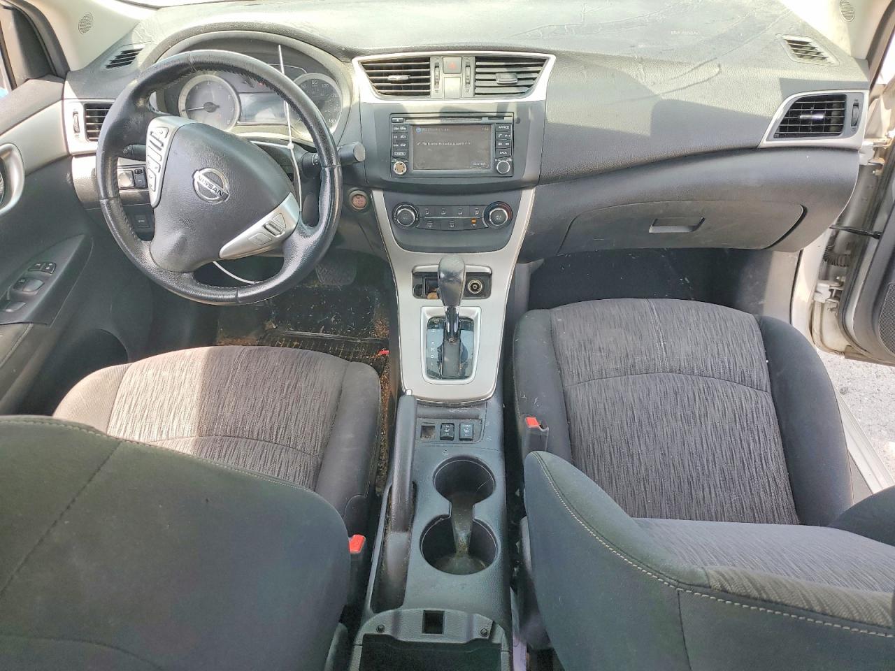 2015 NISSAN SENTRA SV photo 8