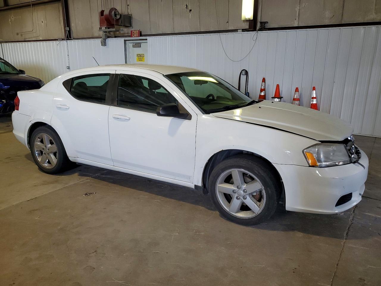 2013 DODGE AVENGER SE photo 10