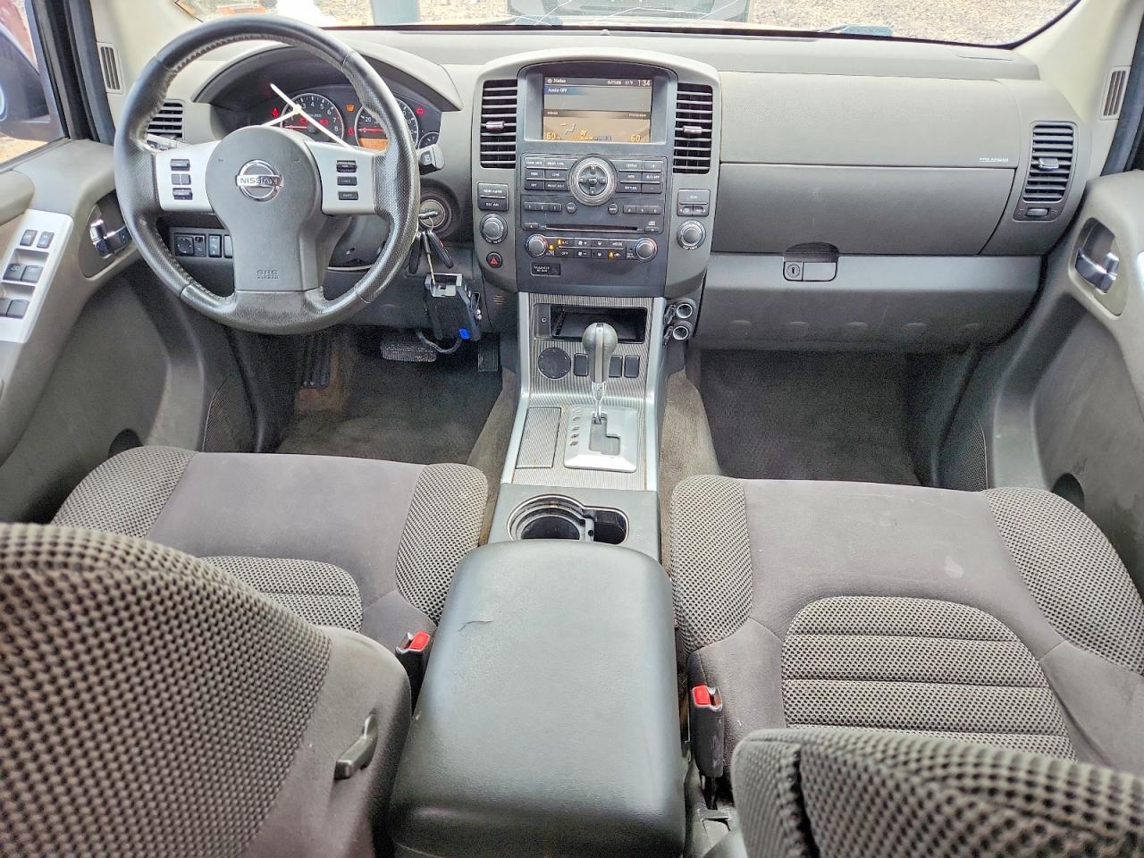 2011 NISSAN PATHFINDER S photo 15