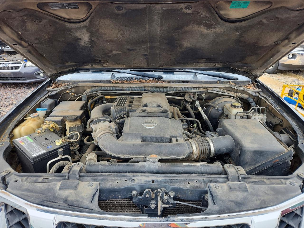 2011 NISSAN PATHFINDER S photo 21