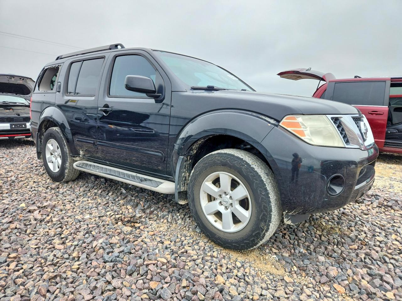 2011 NISSAN PATHFINDER S photo 7