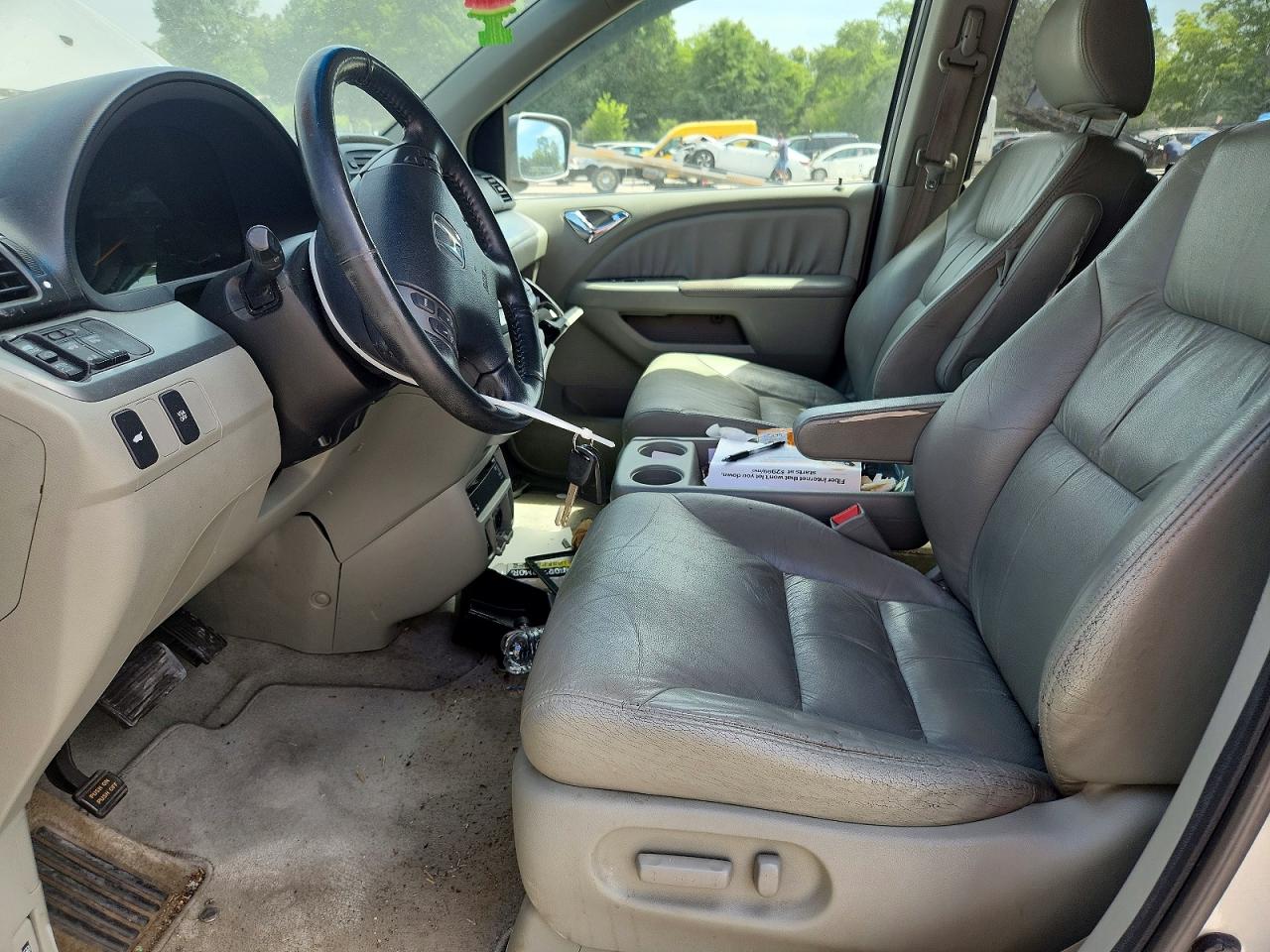 2010 HONDA ODYSSEY EXL photo 13